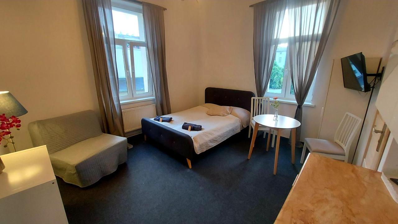 City Sopot Pokoje I Apartamenty Na Deptaku Esterno foto