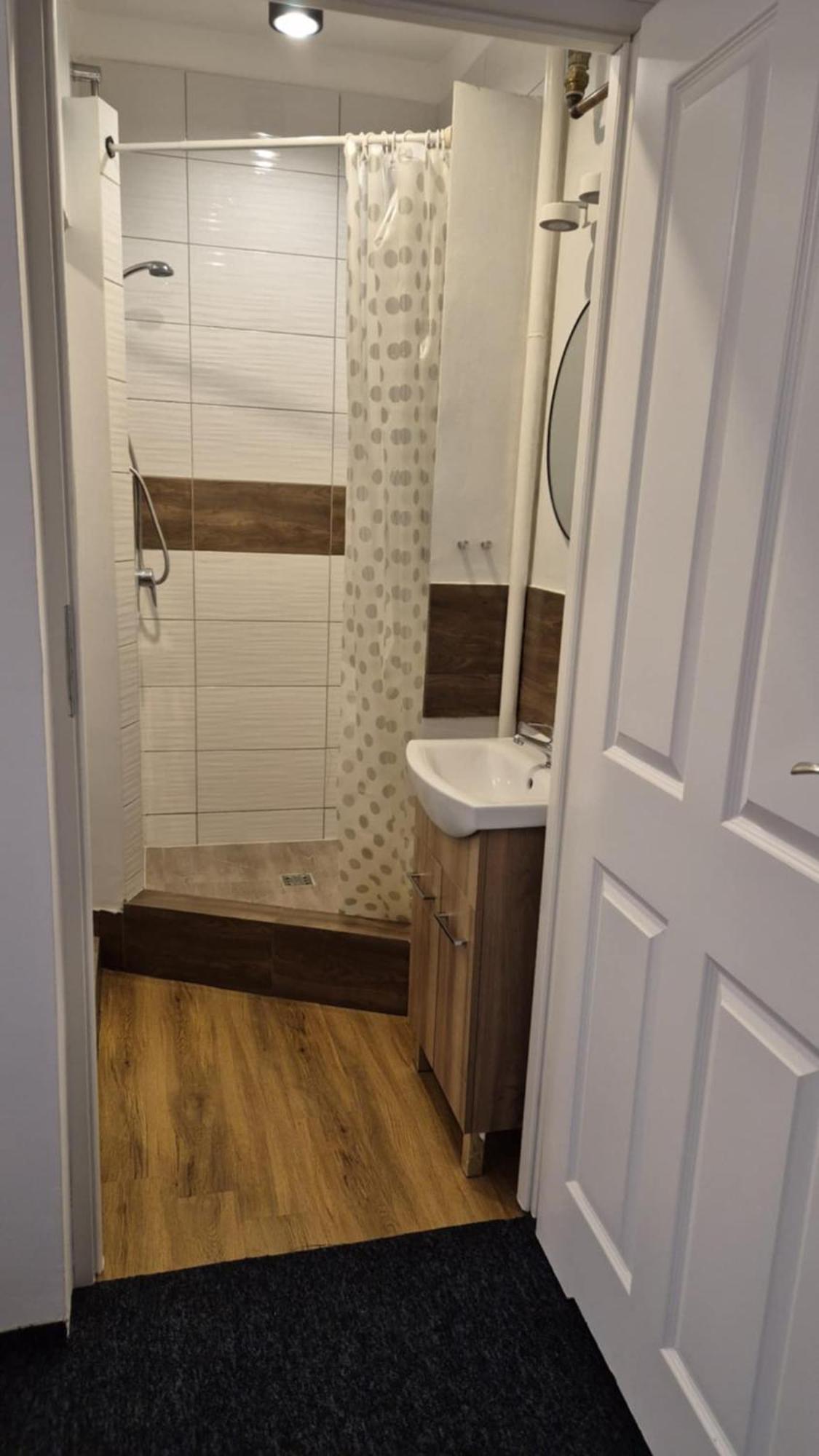 City Sopot Pokoje I Apartamenty Na Deptaku Esterno foto
